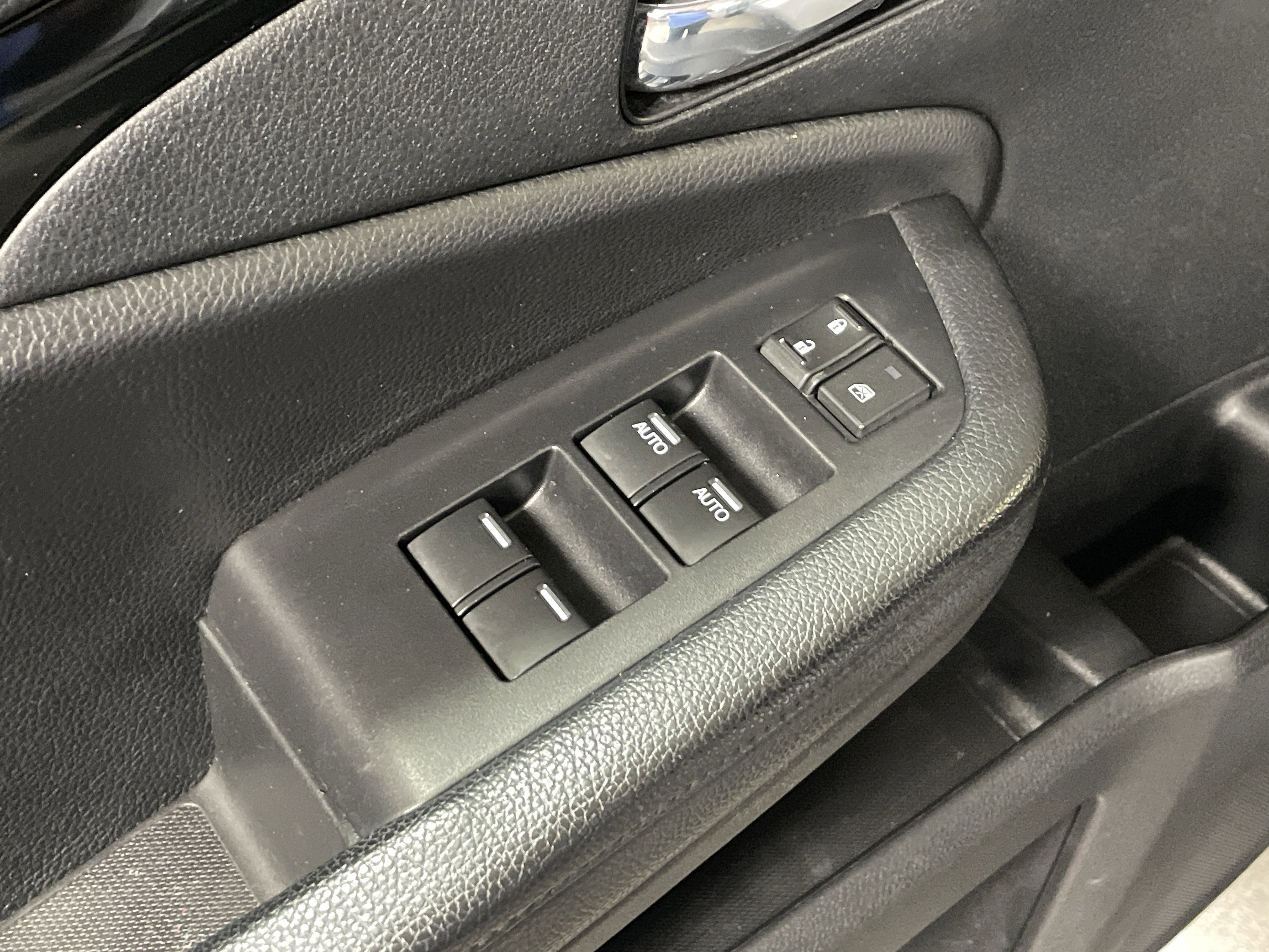 Used 2019 Honda Pilot Elite image 15