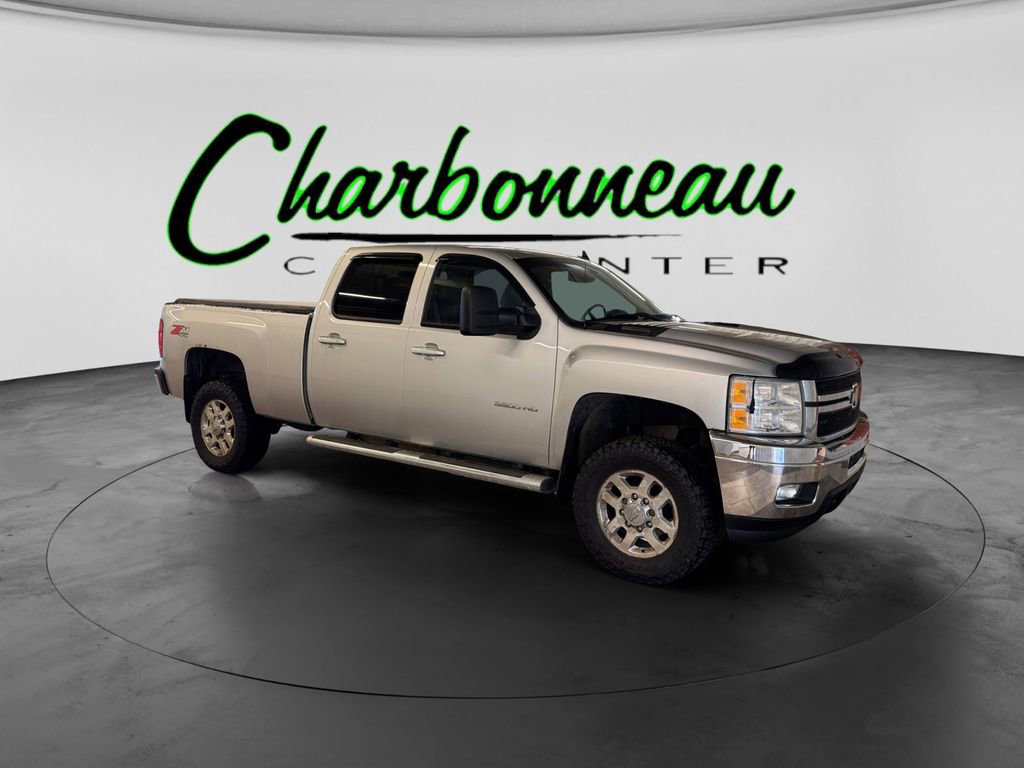 Used 2013 Chevrolet Silverado 3500 LTZ w/ LTZ Plus Package image 7
