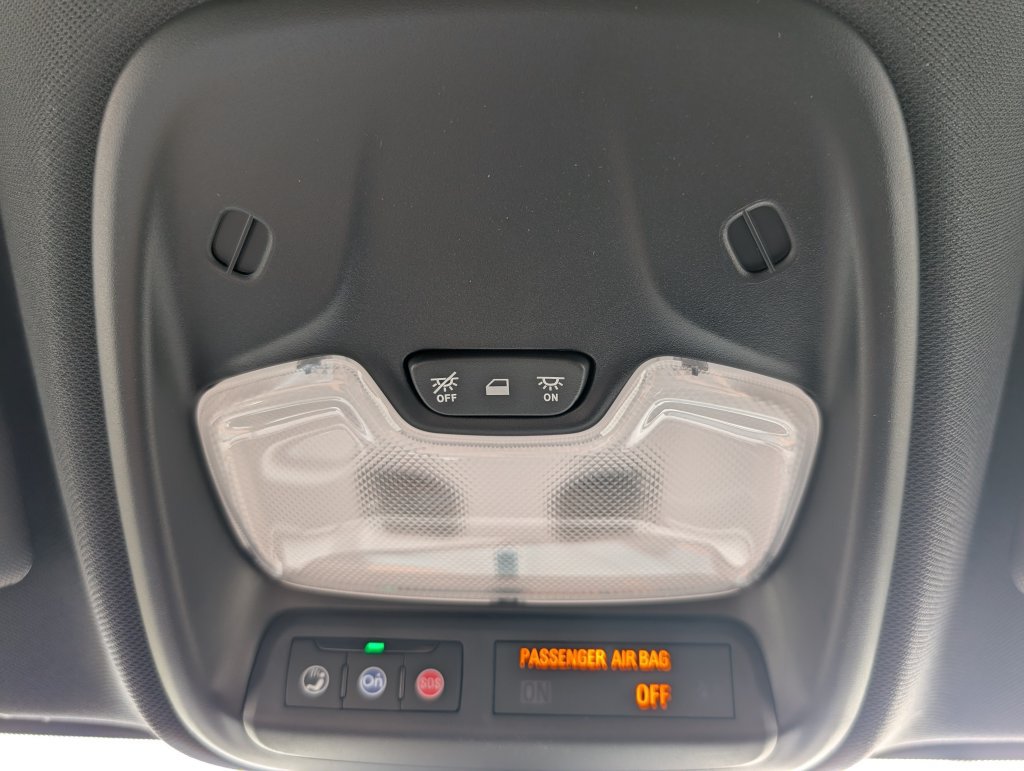 Used 2025 Chevrolet Colorado Trail Boss AWD/4WD image 12