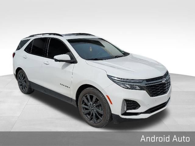 Used 2022 Chevrolet Equinox RS w/ RS Leather Package image 5