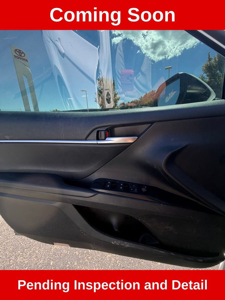 Used 2018 Toyota Camry LE FWD image 23