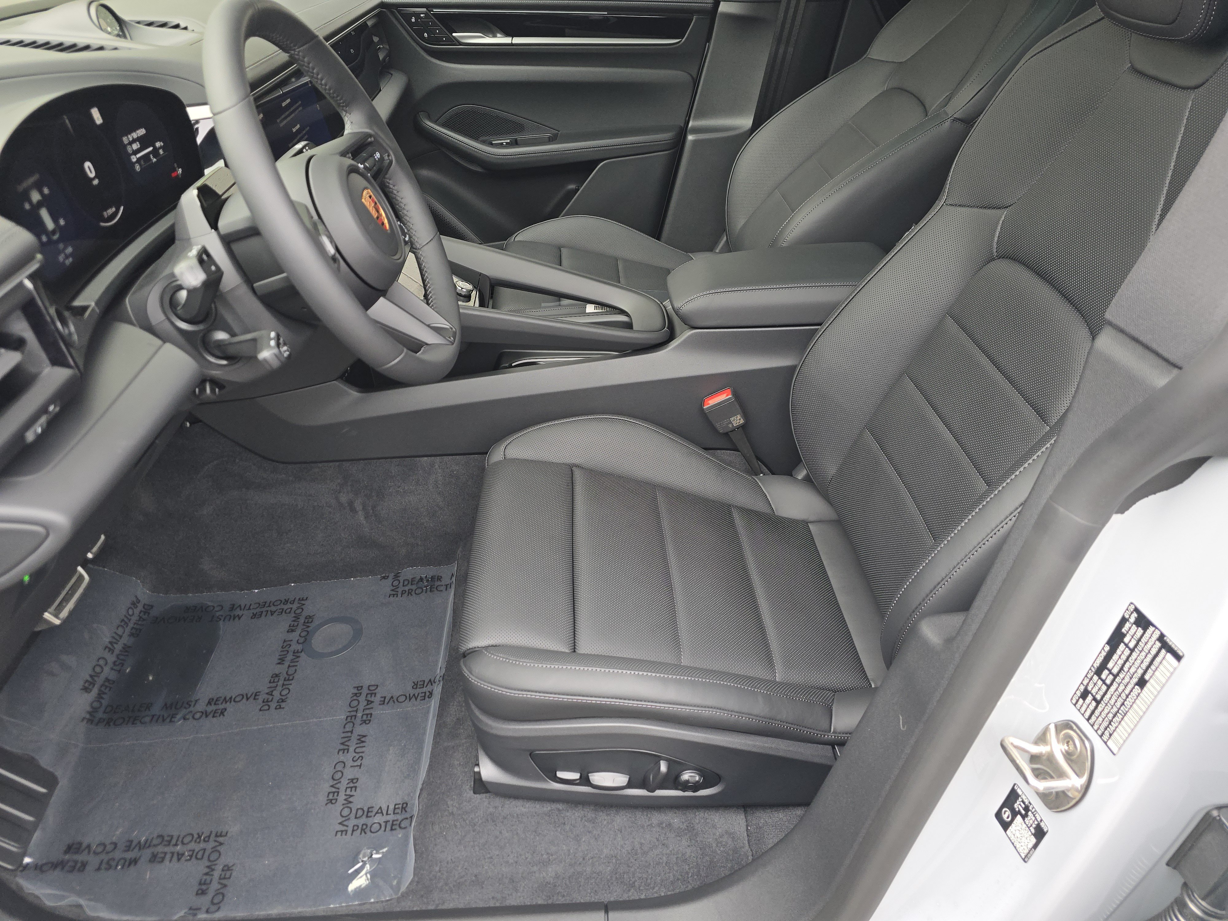 New 2026 Porsche Macan 4 Electric AWD/4WD image 5