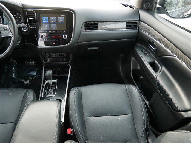 Used 2020 Mitsubishi Outlander SEL image 12
