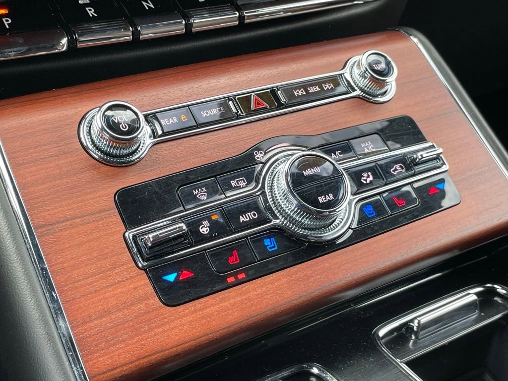 Used 2023 Lincoln Aviator Reserve image 20