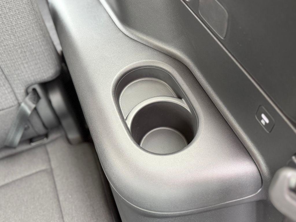 New 2026 Hyundai Ioniq 9 SE image 10