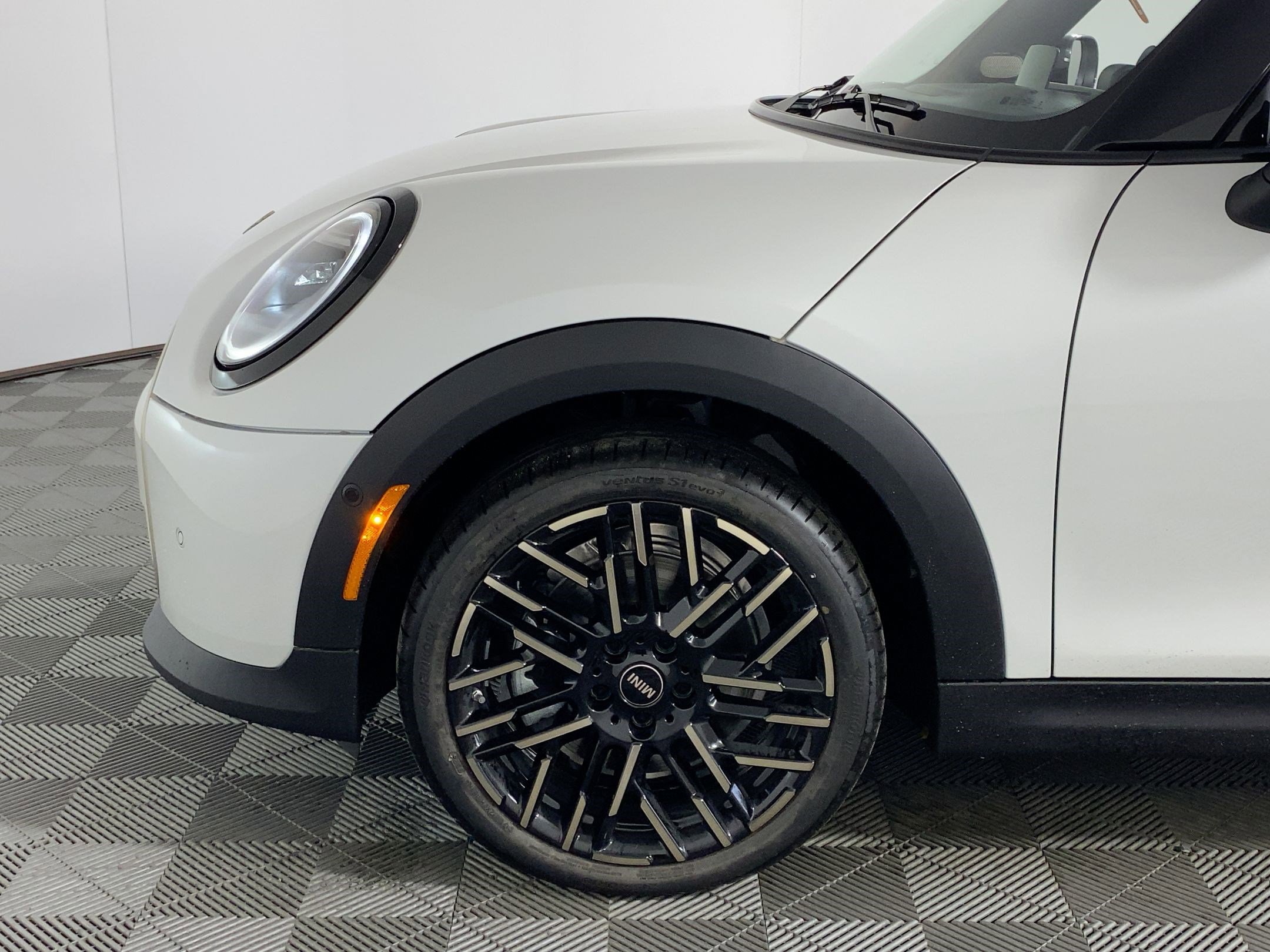 New 2026 MINI Cooper S FWD image 9