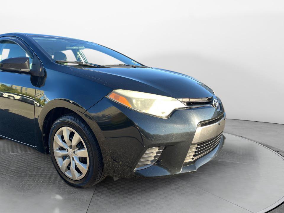 Used 2015 Toyota Corolla LE FWD image 23