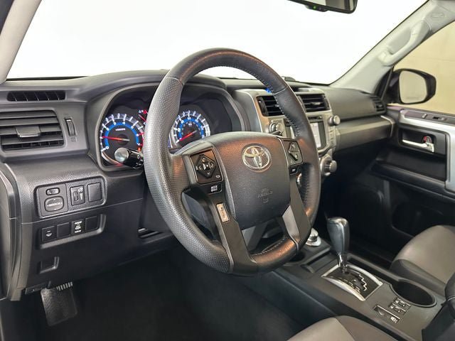 Used 2019 Toyota 4Runner SR5 Premium AWD/4WD image 14