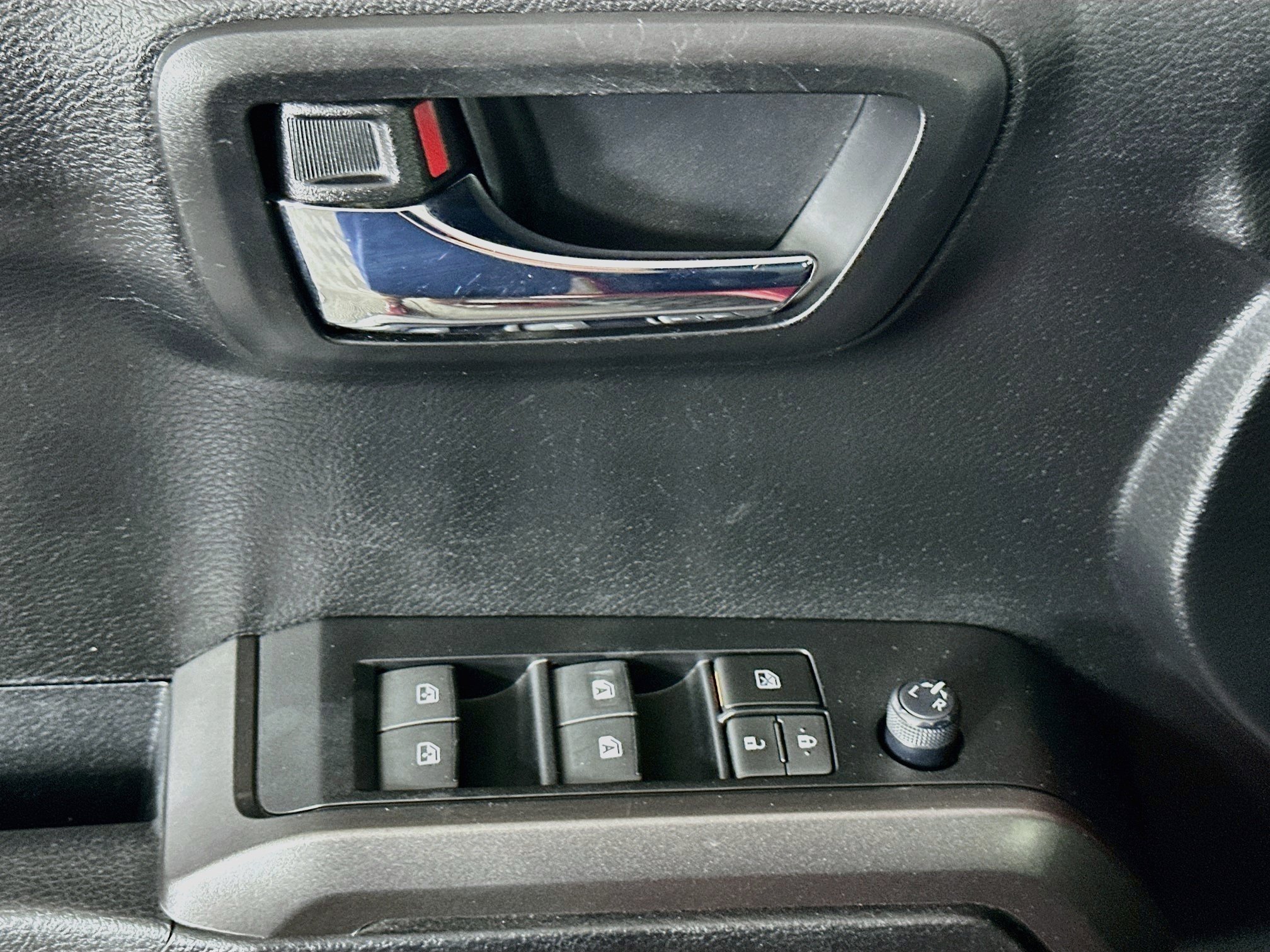 Used 2021 Toyota Tacoma TRD Sport RWD image 15