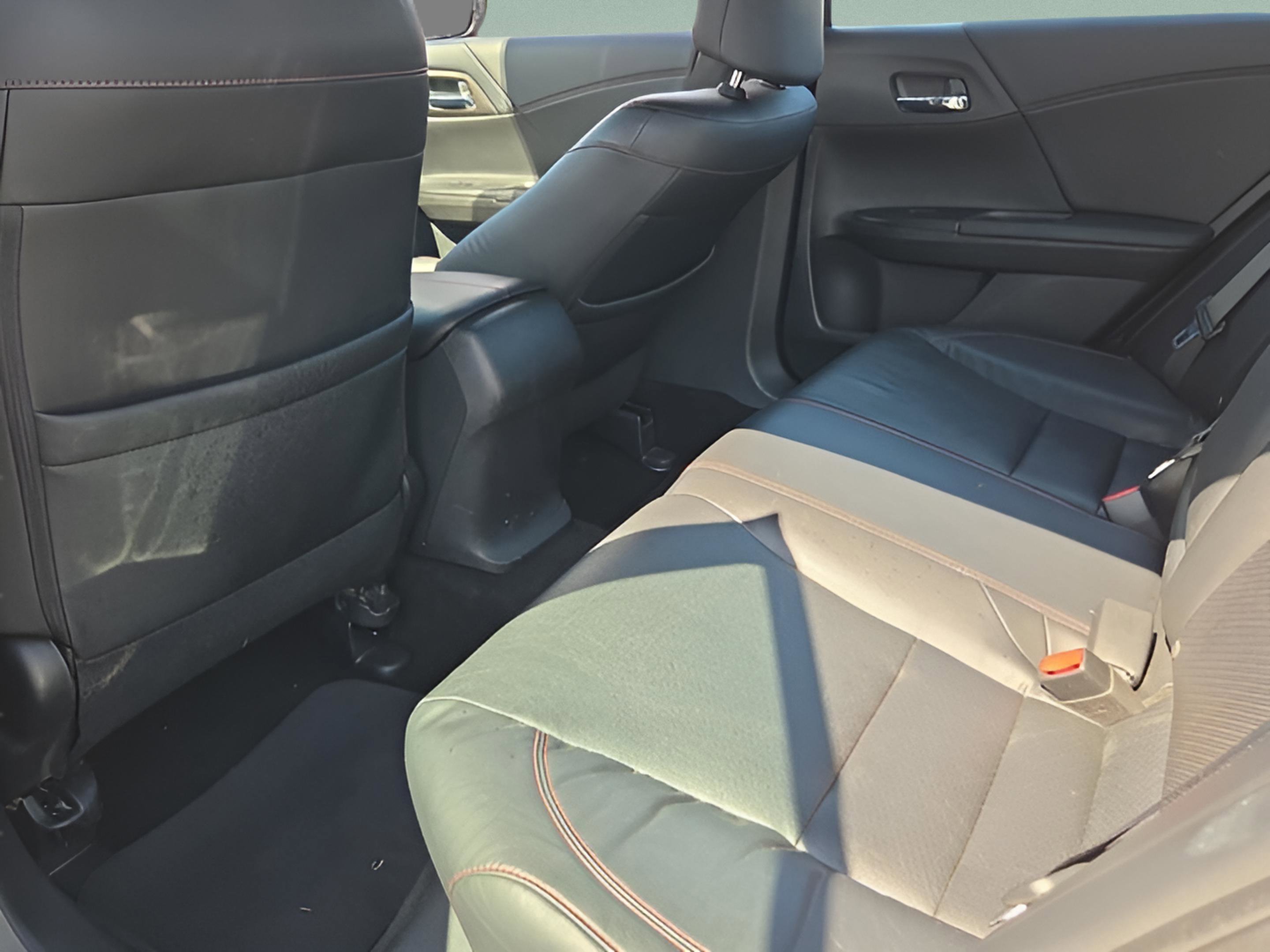 Used 2017 Honda Accord Sport Special Edition image 15