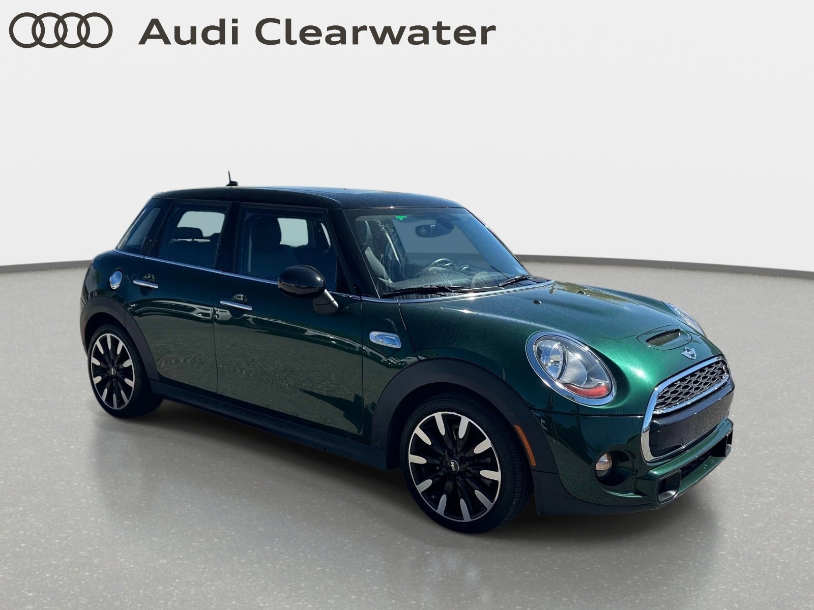 Used 2016 MINI Cooper S image 4