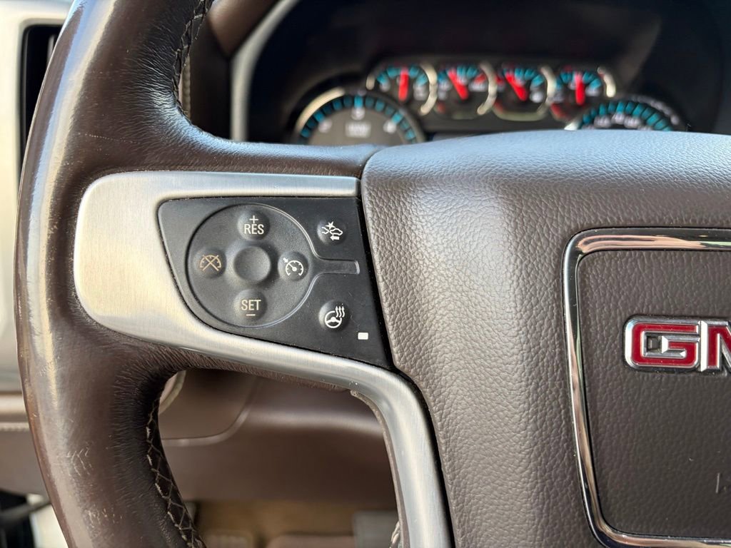 Used 2022 Toyota Tundra SR5 w/ SR5 Convenience Package image 28