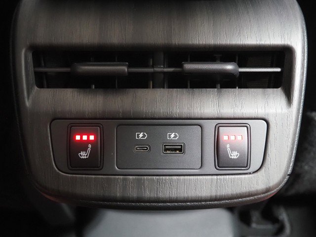 Used 2024 Nissan Ariya Engage image 29