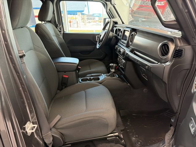 Used 2023 Jeep Wrangler Sport S AWD/4WD image 11