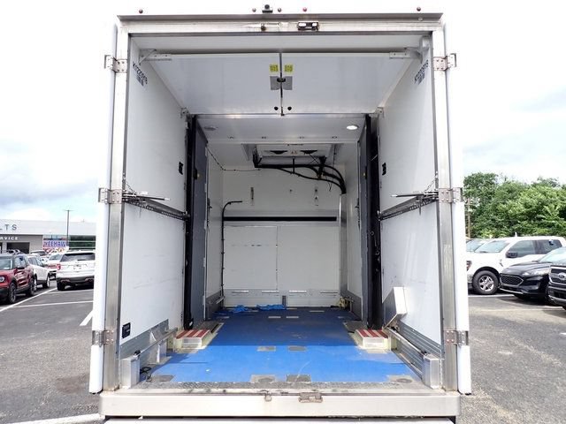 Used 2023 Ford E-350 and Econoline 350 Super Duty w/ Power Windows & Locks Group RWD image 6