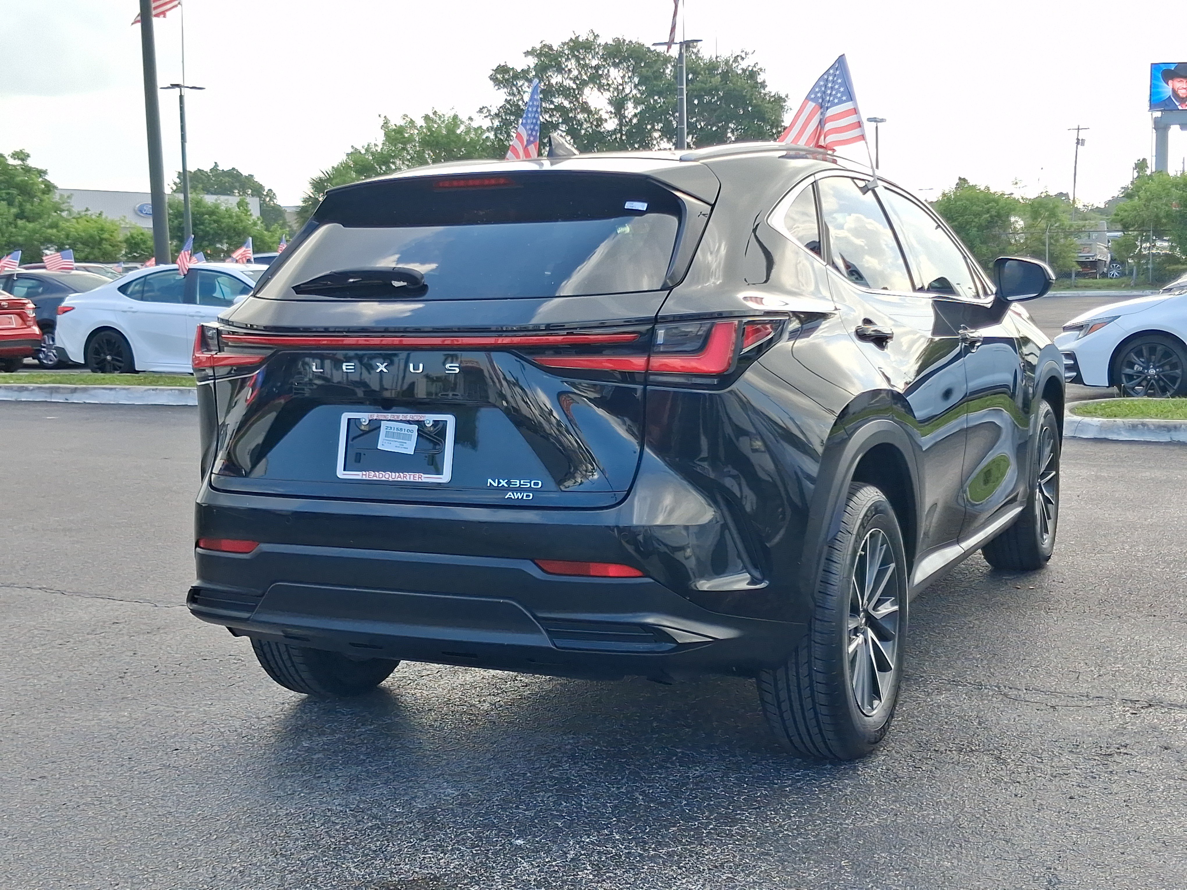 Used 2023 Lexus NX 350 AWD image 11