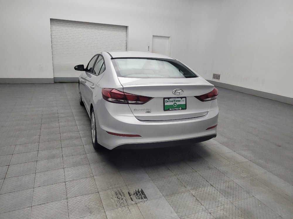 Used 2018 Hyundai Elantra SE image 5