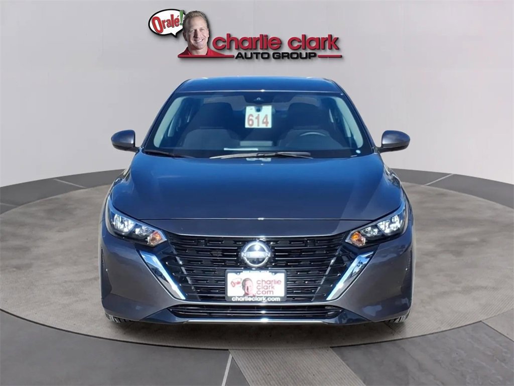 Used 2025 Nissan Sentra S image 8
