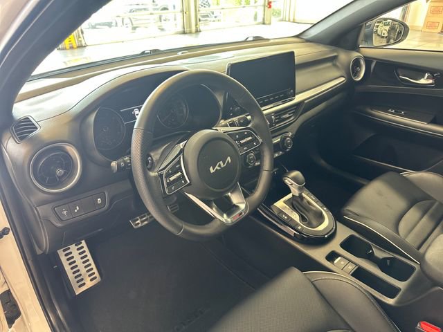 Used 2024 Kia Forte GT-Line w/ GT-Line Premium Package FWD image 24