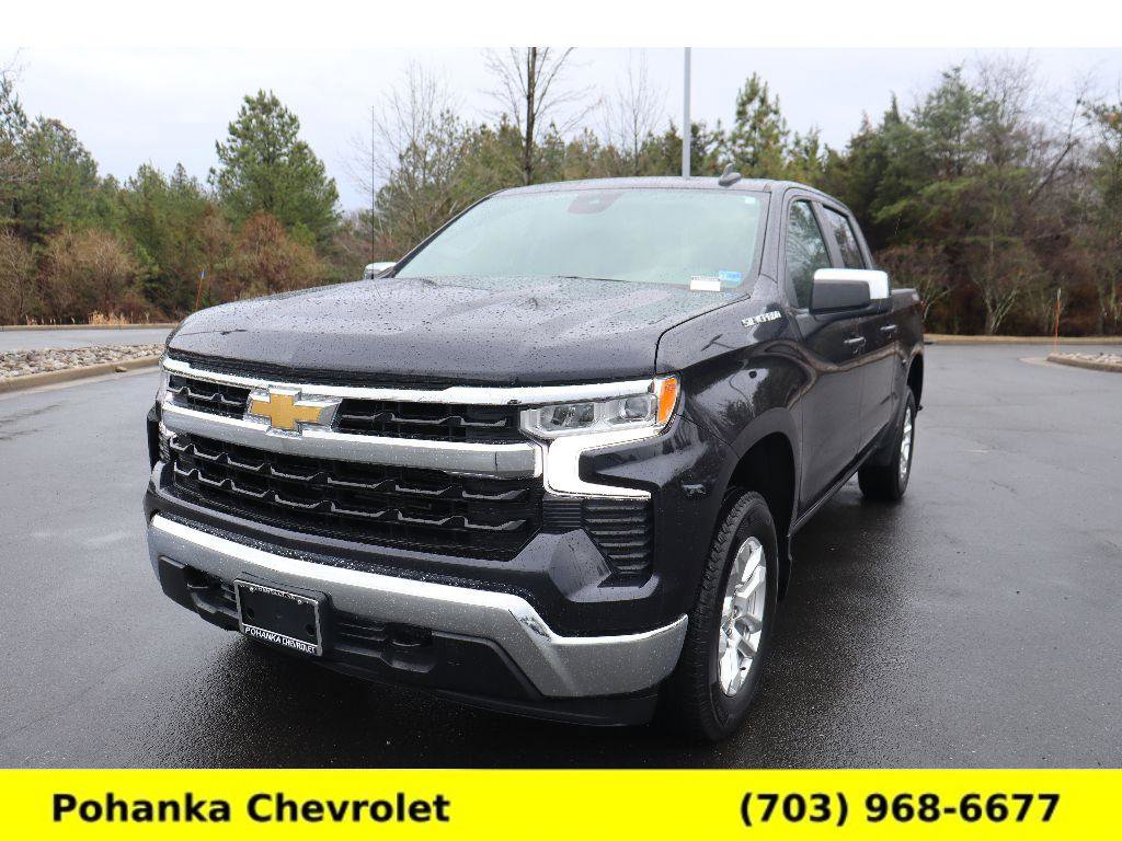Used 2024 Chevrolet Silverado 1500 LT image 3
