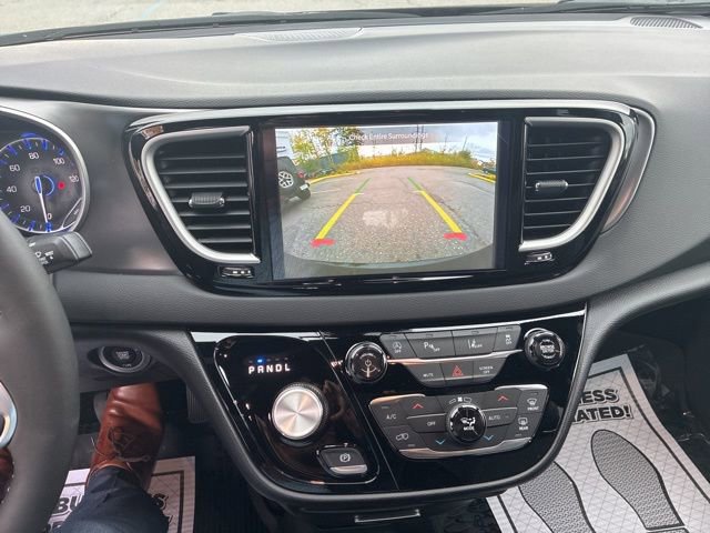 New 2026 Chrysler Voyager LX FWD image 18