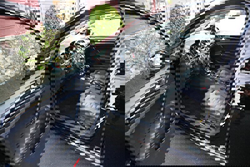 Used 2015 Volkswagen Golf SEL FWD image 8