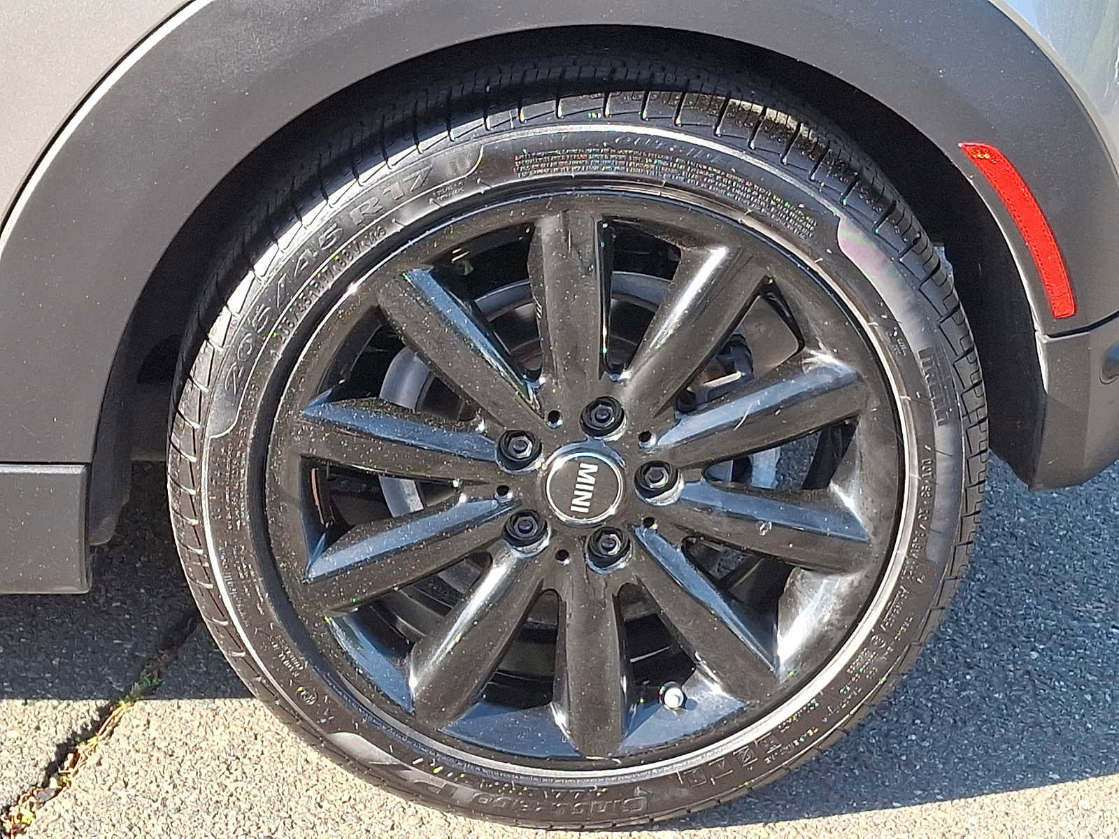 Used 2019 MINI Cooper S w/ Signature Upholstery Package image 7