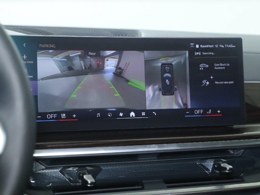 Used 2026 BMW X7 xDrive40i AWD/4WD image 43