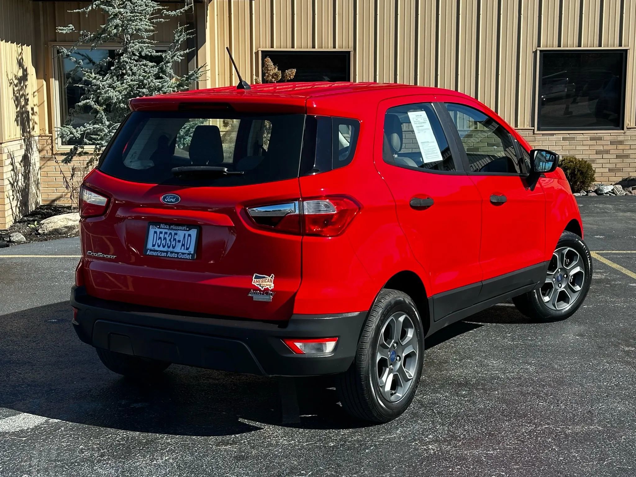 Used 2019 Ford EcoSport S FWD image 4