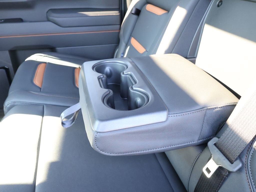 New 2026 GMC Sierra 1500 AT4 w/ AT4 Premium Package image 31