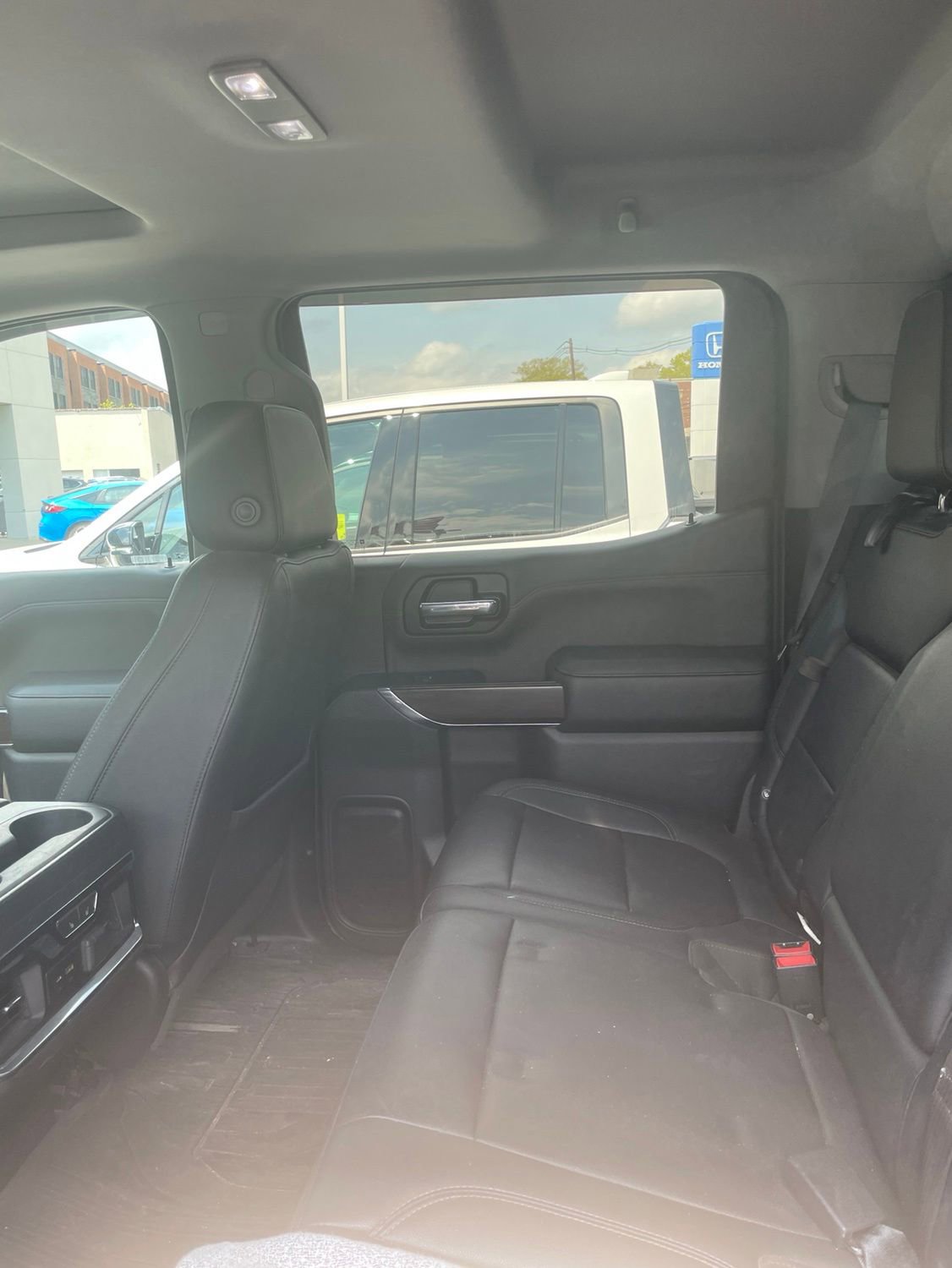 Used 2019 GMC Sierra 1500 SLT w/ SLT Premium Package AWD/4WD image 17