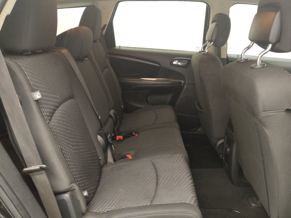 Used 2018 Dodge Journey SE w/ Popular Equipment Group FWD image 19