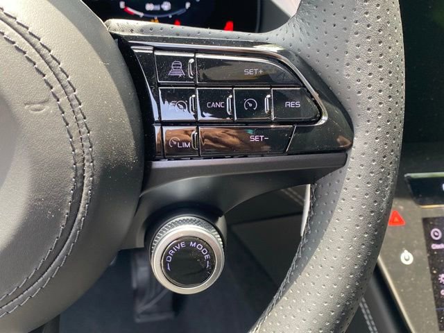 New 2025 Maserati Grecale GT image 23