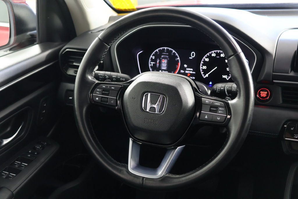 Used 2025 Honda Pilot EX-L image 10