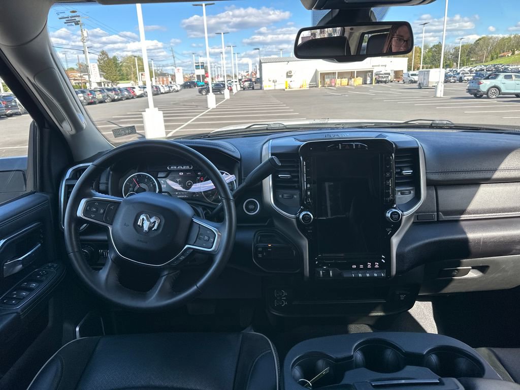 Used 2024 RAM 2500 Laramie AWD/4WD image 17