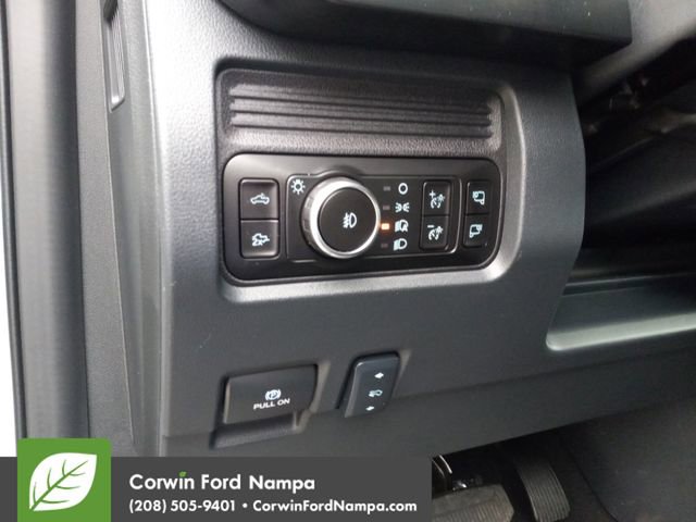 New 2026 Ford F250 Lariat w/ Black Appearance Package AWD/4WD image 13