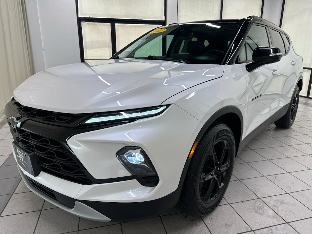 Certified 2023 Chevrolet Blazer LT w/ Midnight/Sport Edition AWD/4WD image 13