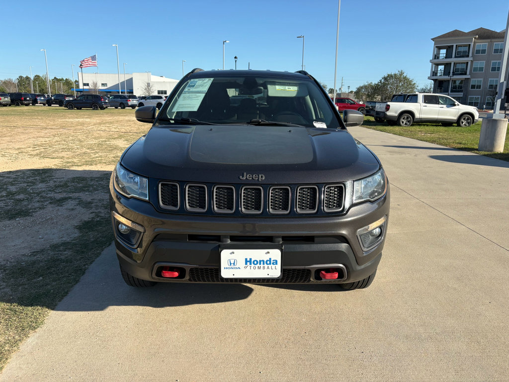 Used 2018 Jeep Compass Trailhawk w/ Leather Interior Group AWD/4WD image 3
