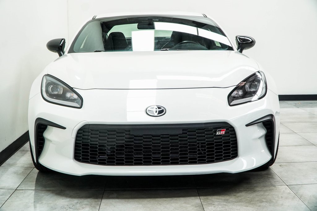 Used 2022 Toyota GR86 Premium image 7