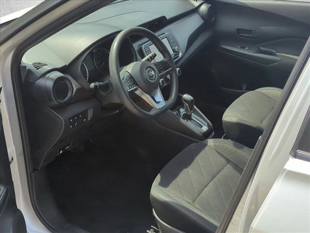 Used 2020 Nissan Kicks S FWD image 11