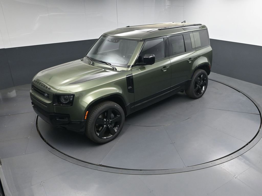 New 2026 Land Rover Defender 110 X-Dynamic SE AWD/4WD image 30