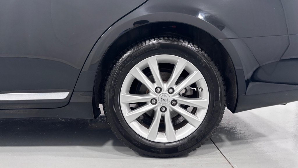 Used 2010 Lexus ES 350 w/ Preferred Accessory Package FWD image 32
