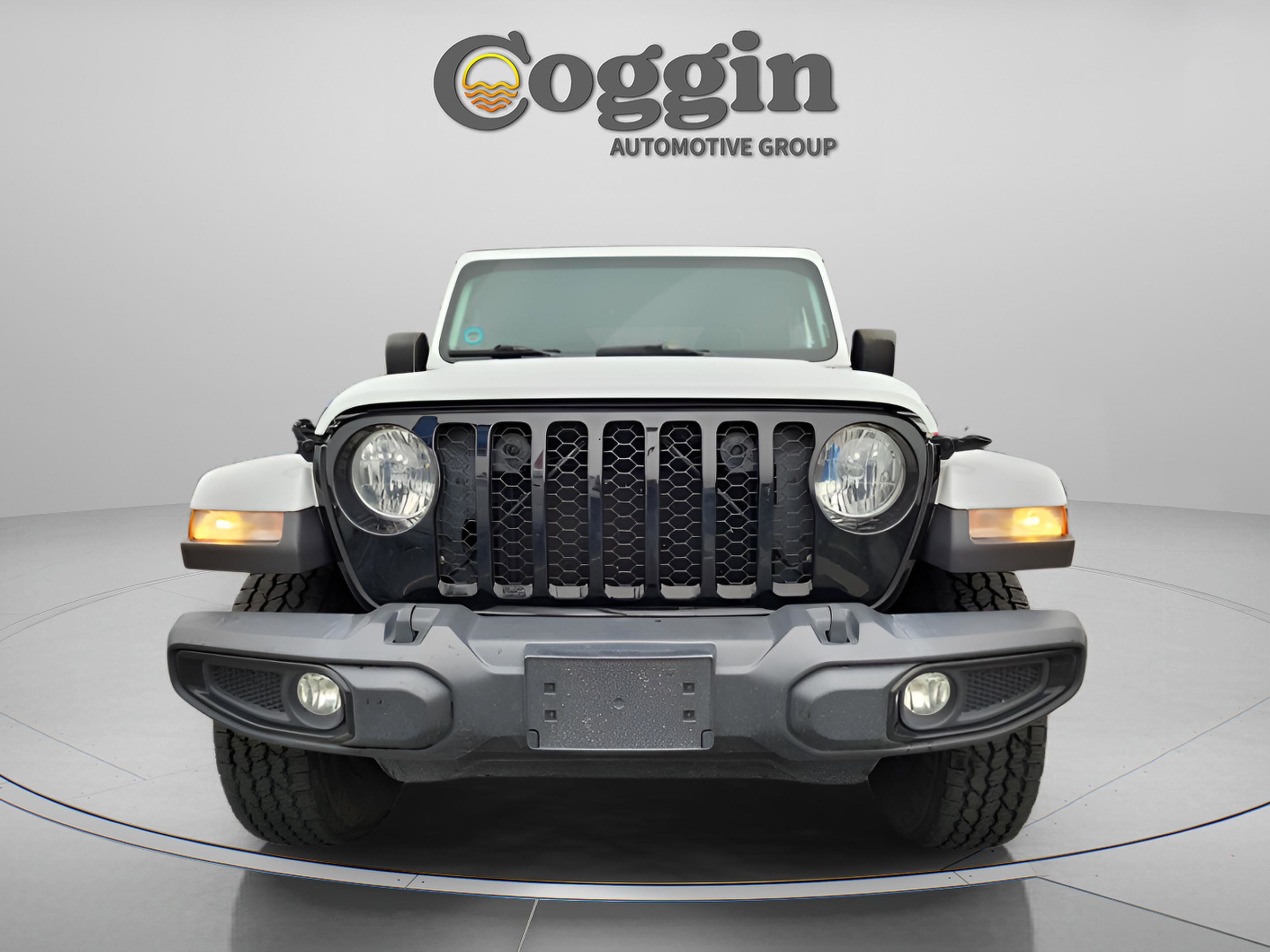 Used 2023 Jeep Gladiator Sport image 5