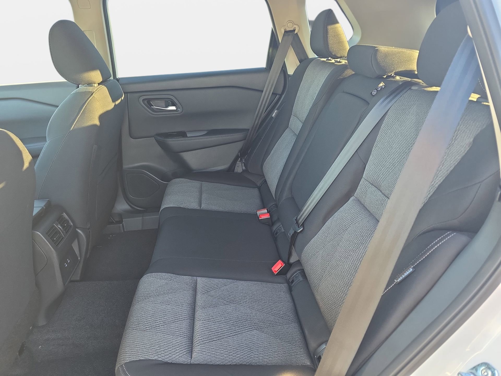 New 2026 Nissan Rogue SV FWD image 14