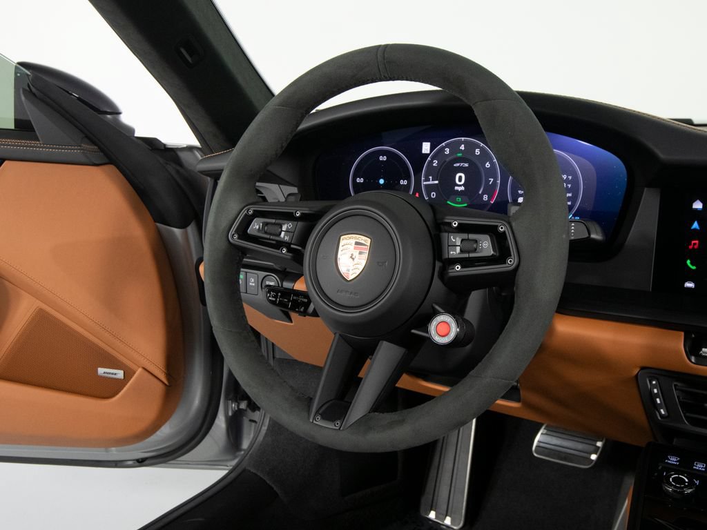 Certified 2026 Porsche 911 Carrera GTS RWD image 36