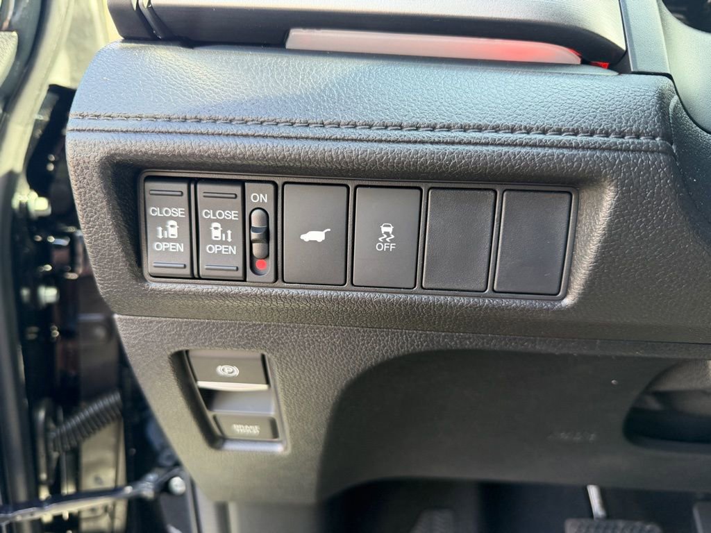 New 2026 Honda Odyssey Sport-L image 17