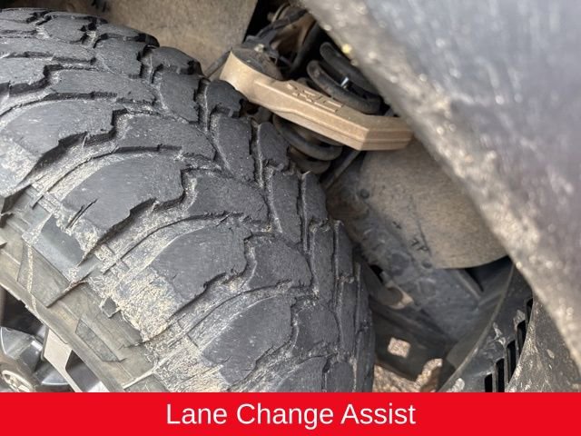 Used 2017 Toyota Tacoma TRD Off-Road image 23