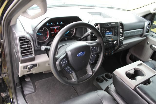 Used 2019 Ford F250 XLT w/ XLT Value Package AWD/4WD image 14