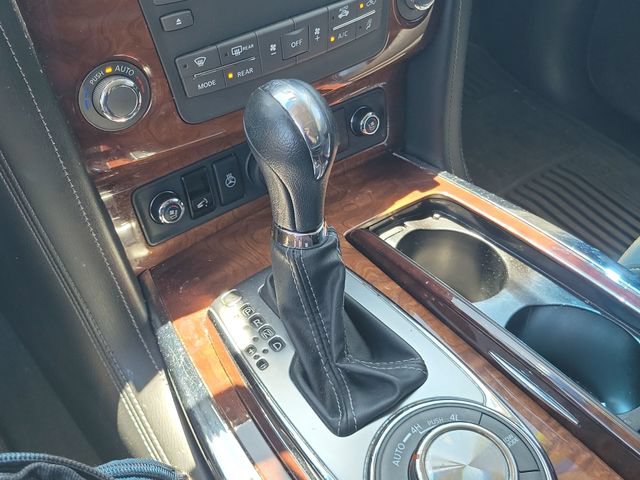 Used 2016 INFINITI QX80 4WD w/ Deluxe Technology Package image 37