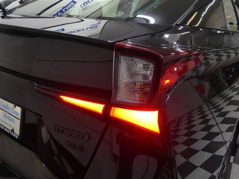 Used 2022 Toyota Prius FWD image 13